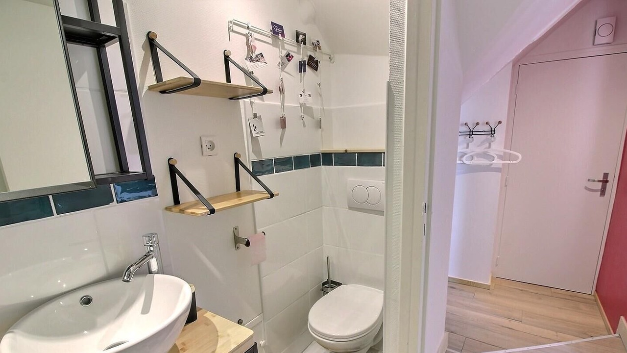 Photo of Bathroom in Saint-Brieuc
