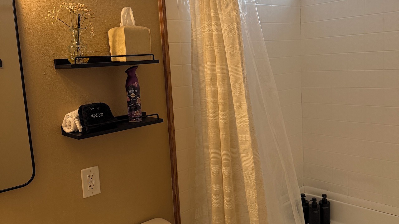 Photo of Bathroom in Cienega Springs