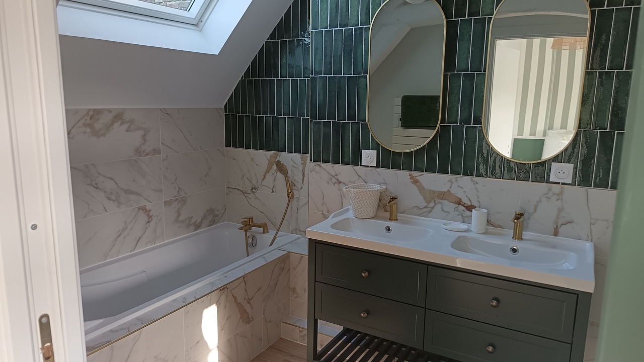 Photo of Bathroom in Saint-Valery-en-Caux