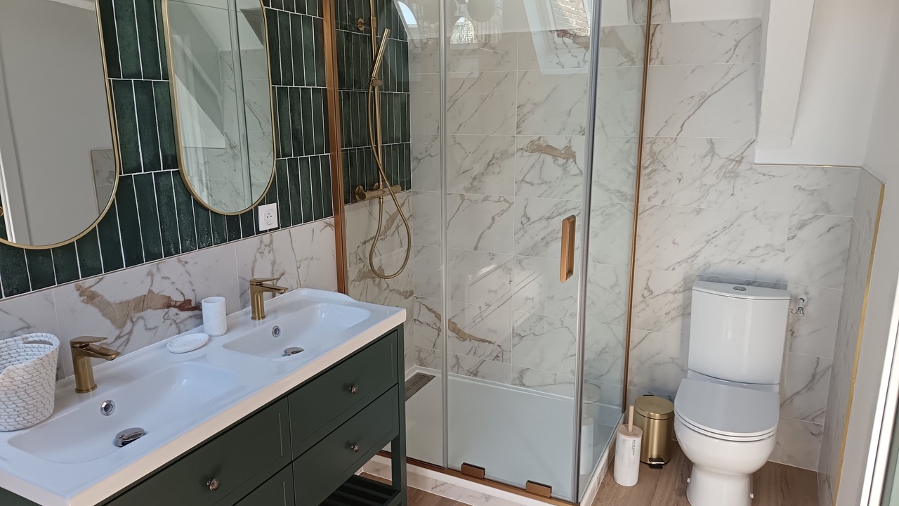 Photo of Bathroom in Saint-Valery-en-Caux