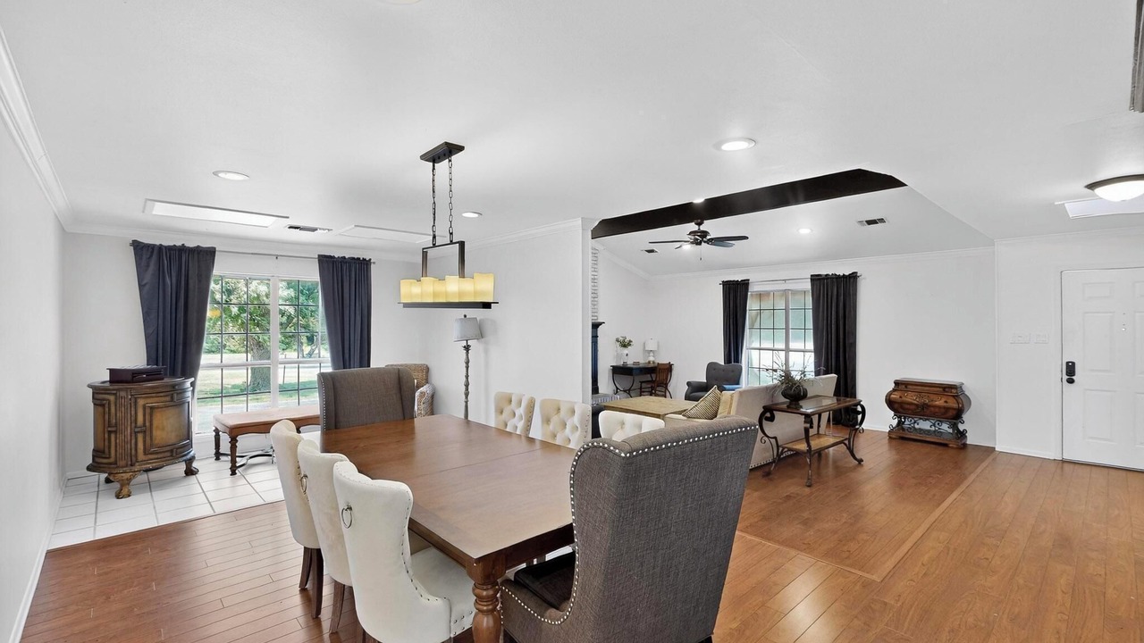 Photo of Livingroom in Whitesboro
