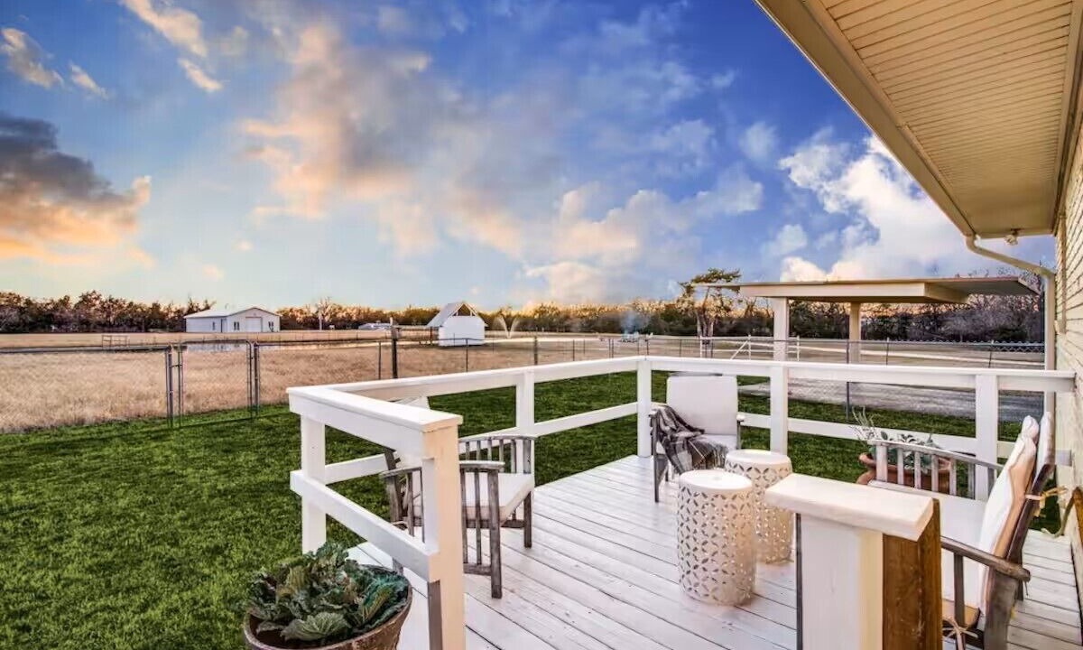 Photo of Patio Balcony in Whitesboro