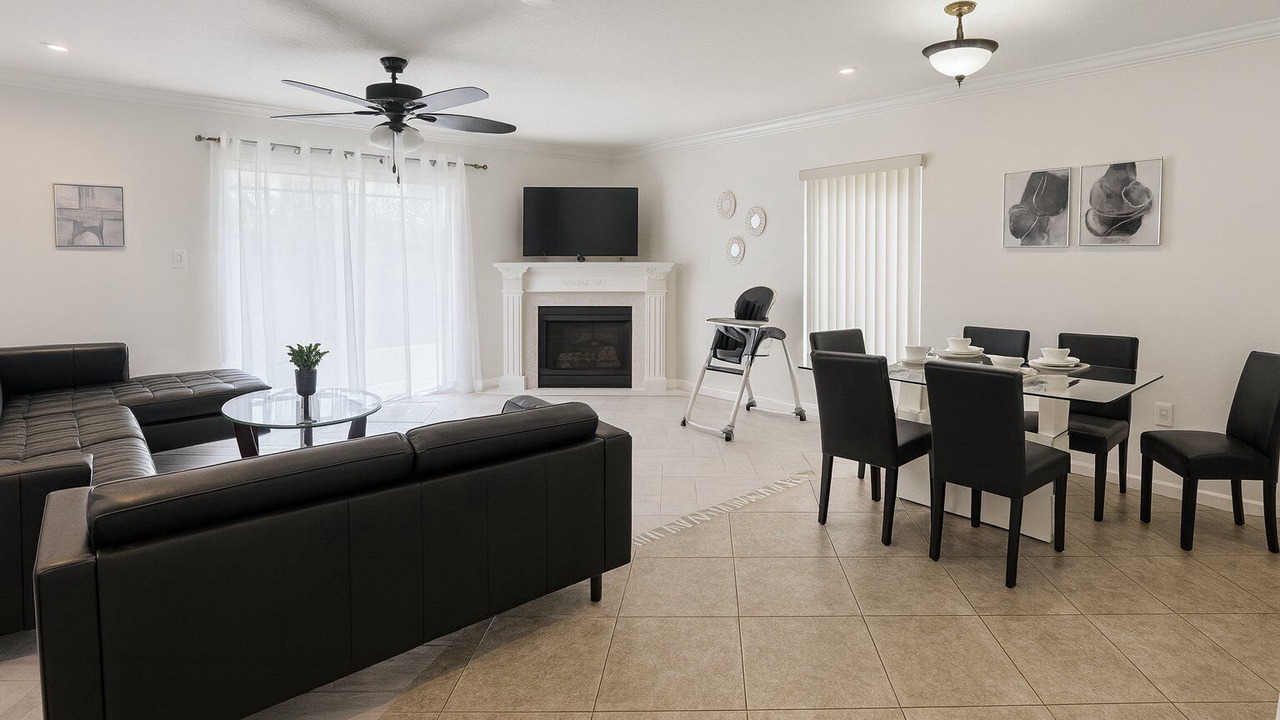 Photo of Livingroom in Indian Wells