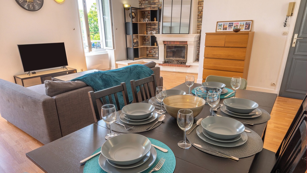 Photo of Others in Laval