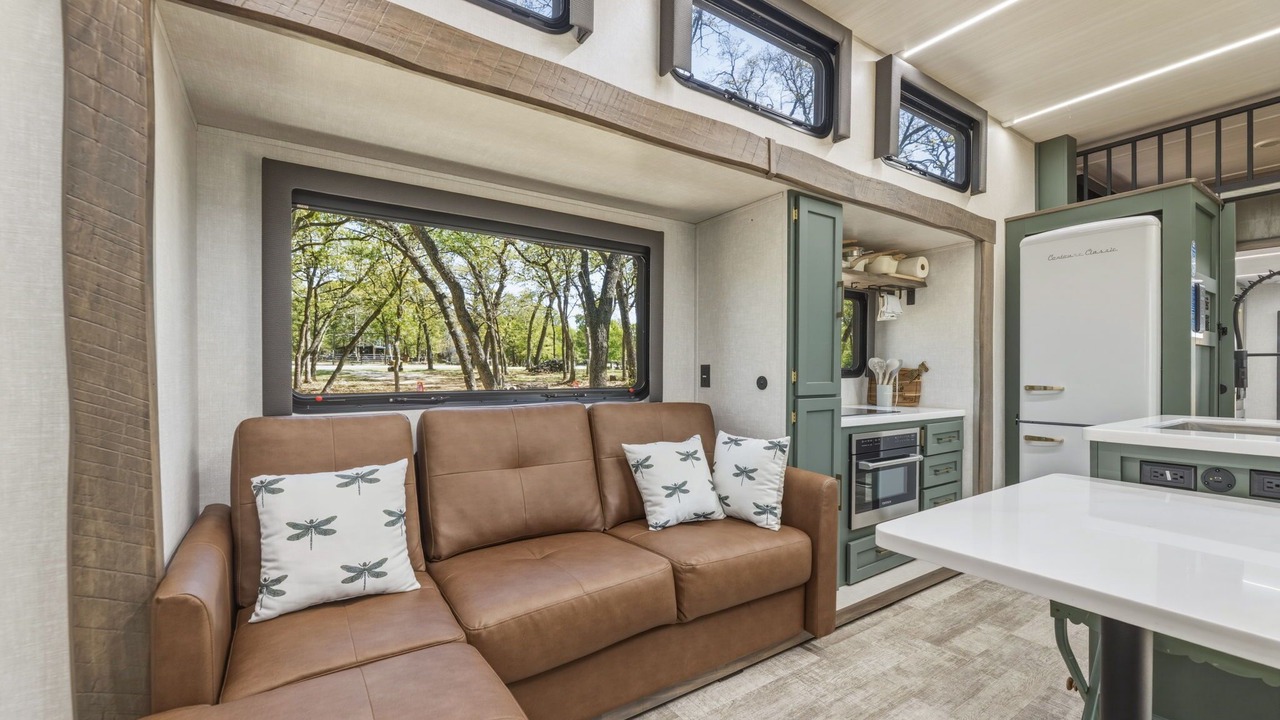 Photo of Others in StarCrest Estates