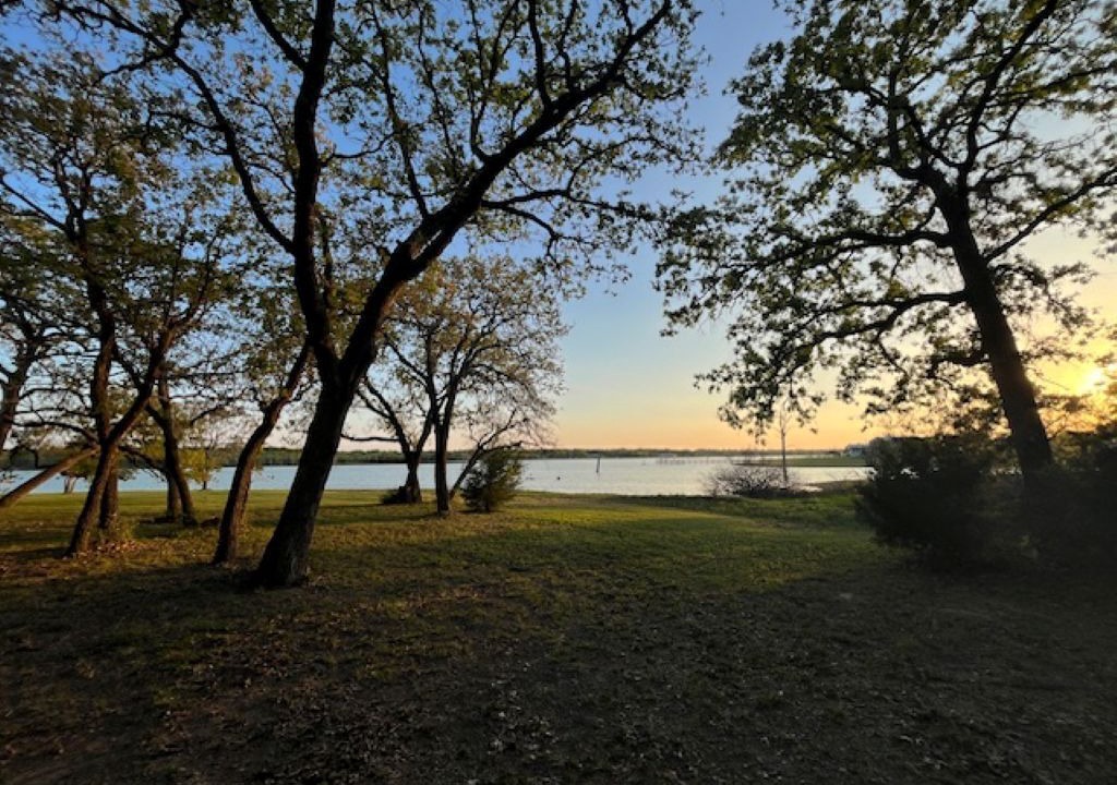 Photo of Others in StarCrest Estates