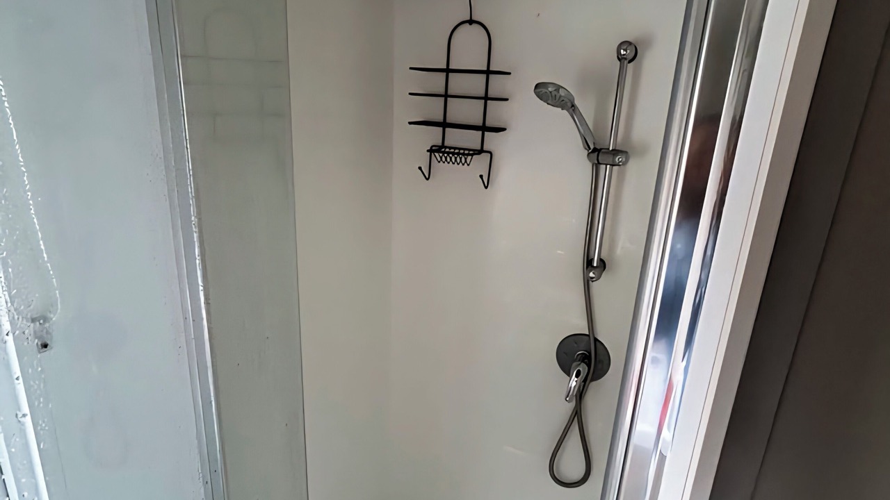 Photo of Bathroom in Camiers