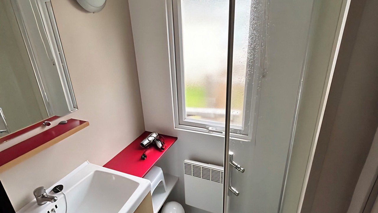 Photo of Bathroom in Camiers