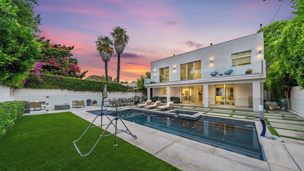 Photo of Outdoor in Beverlywood