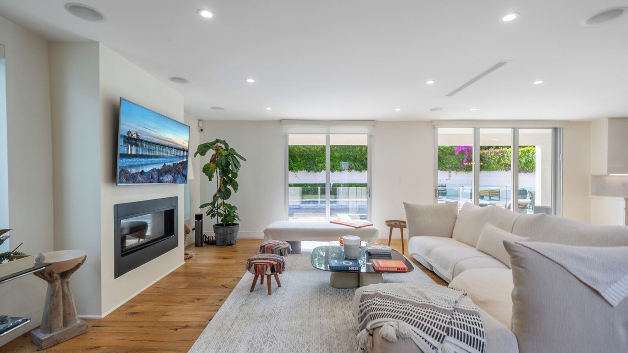 Photo of Livingroom in Beverlywood