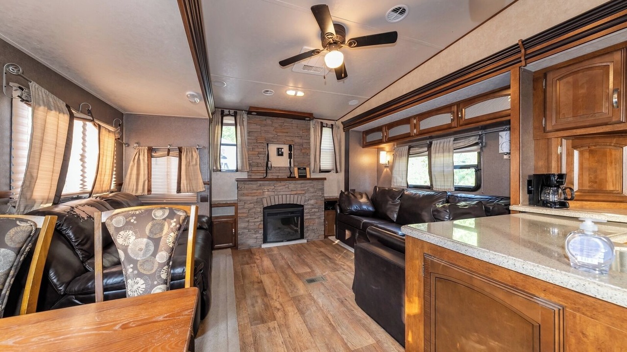 Photo of Livingroom in Miller Beach
