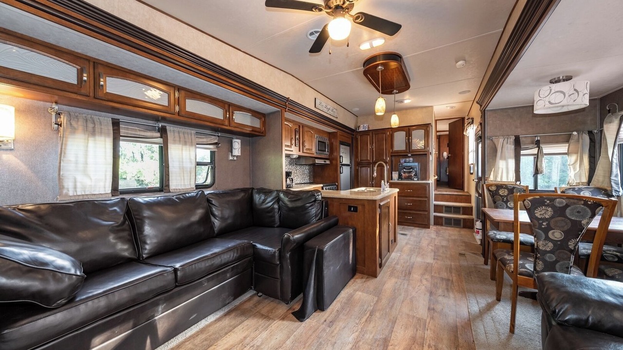 Photo of Livingroom in Miller Beach