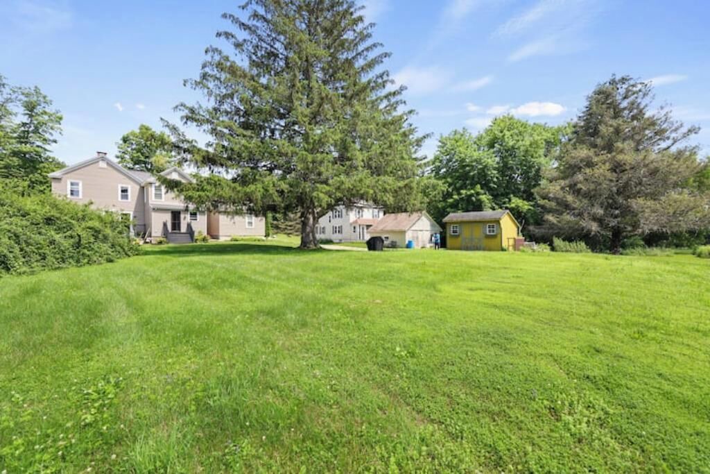 Photo of Outdoor in Lee