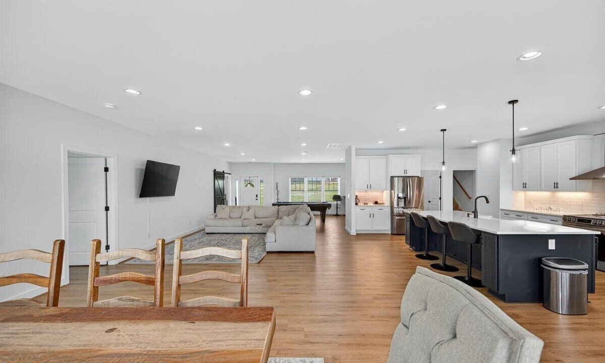 Photo of Bedroom in Orange