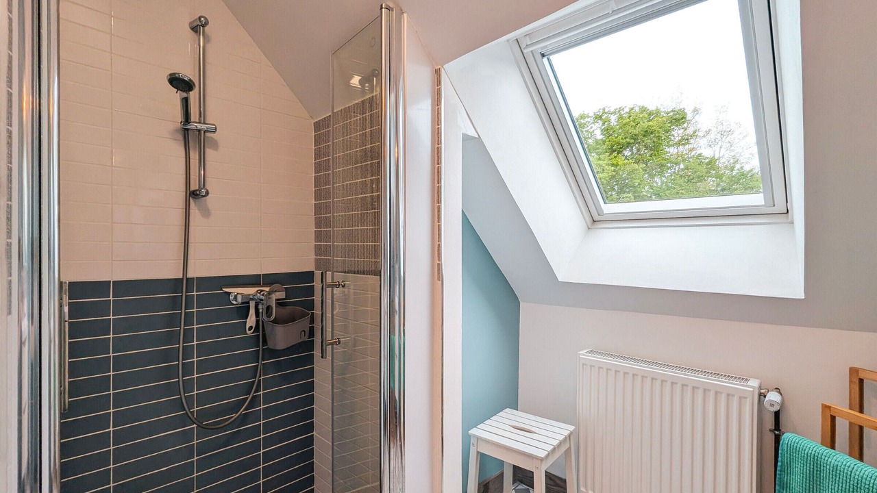 Photo of Bathroom in Etrechet