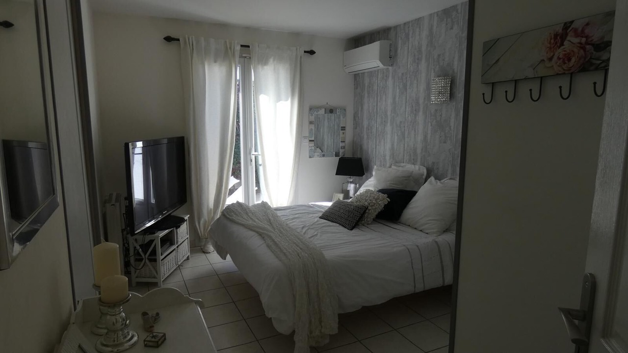 Photo of Bedroom in Villeneuve-les-Maguelone