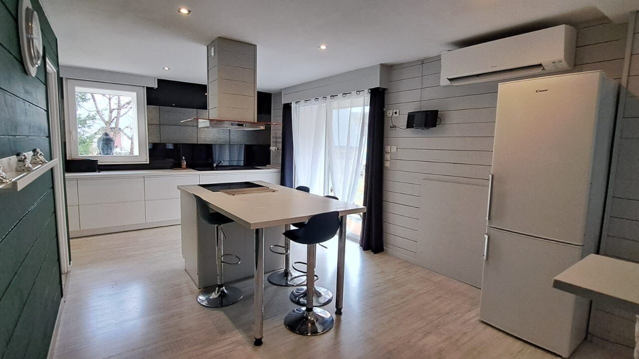 Photo of Kitchen in Aucun