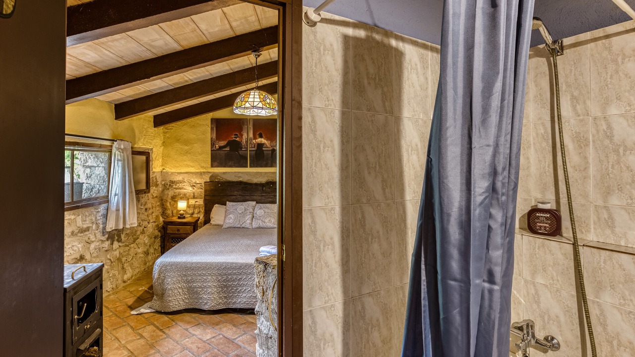 Photo of Bedroom in Montagut