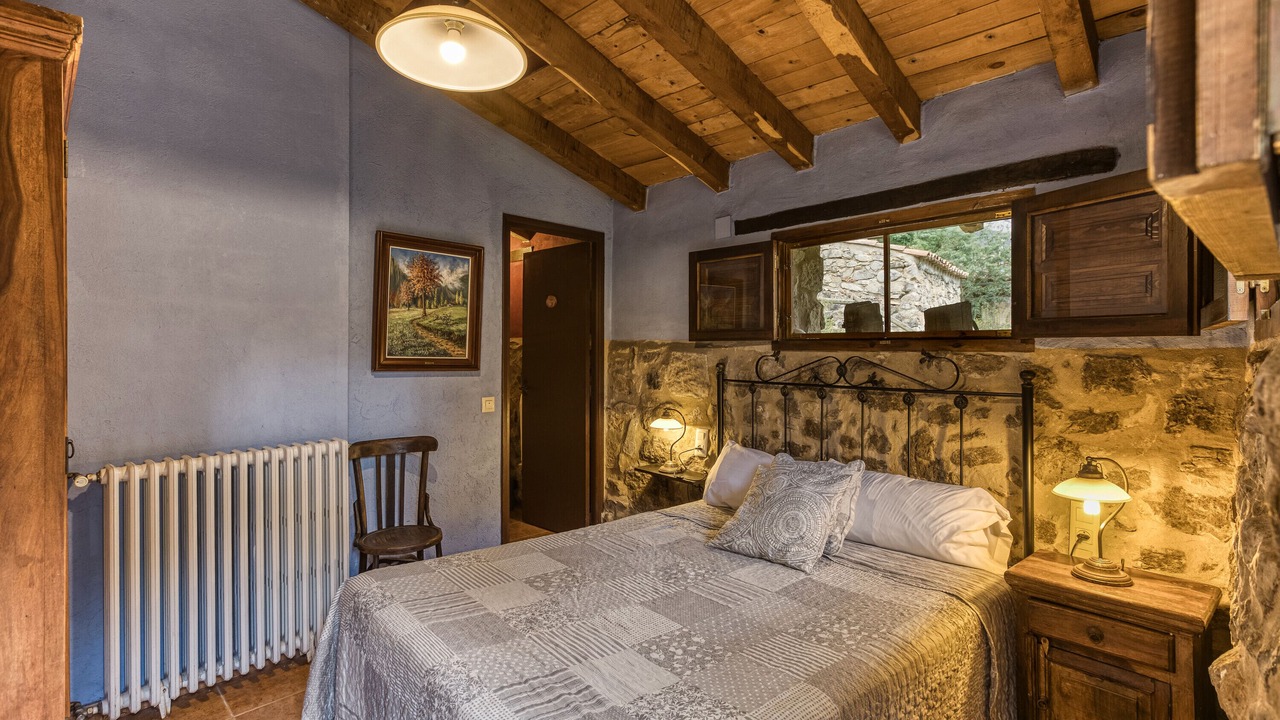 Photo of Bedroom in Montagut