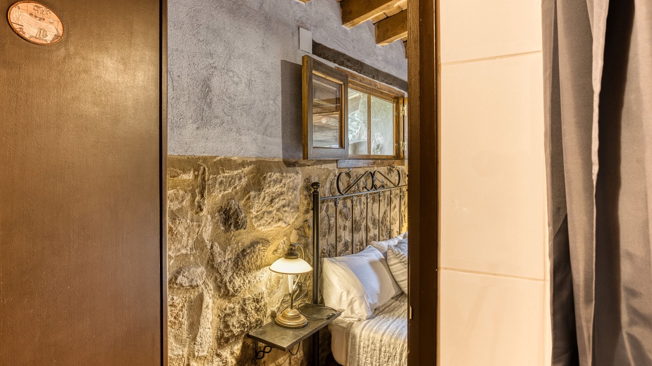 Photo of Bedroom in Montagut