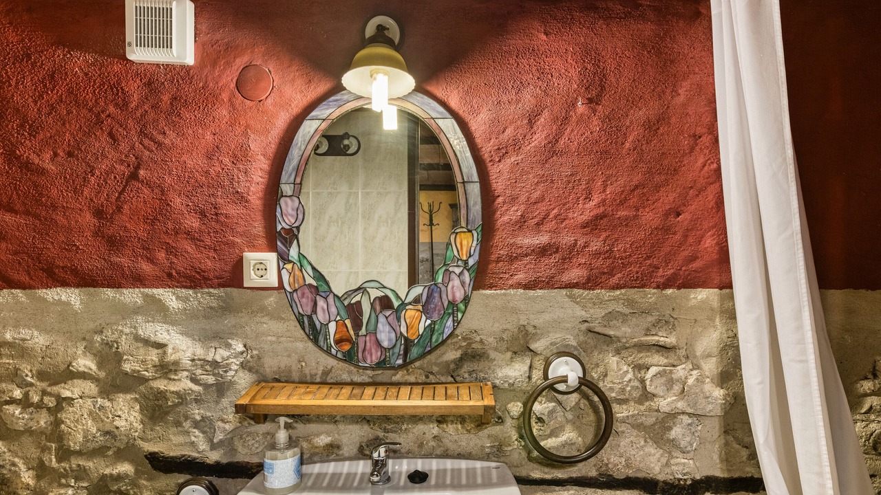 Photo of Bathroom in Montagut