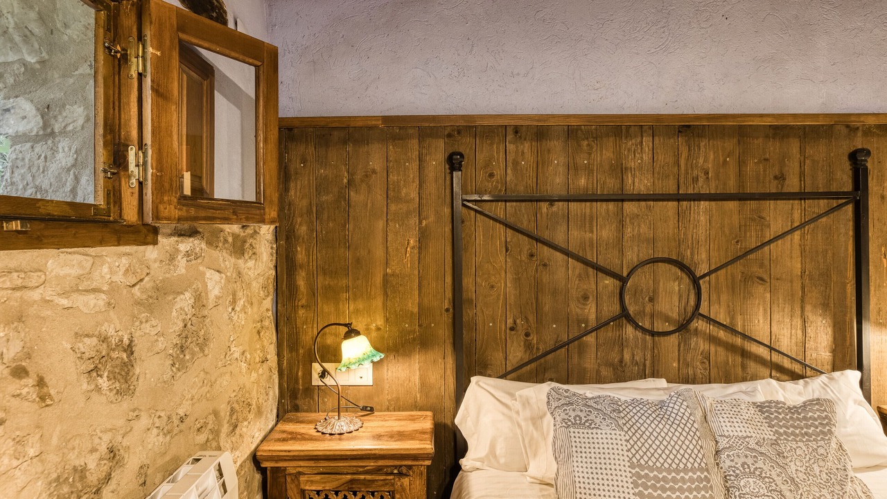 Photo of Bedroom in Montagut