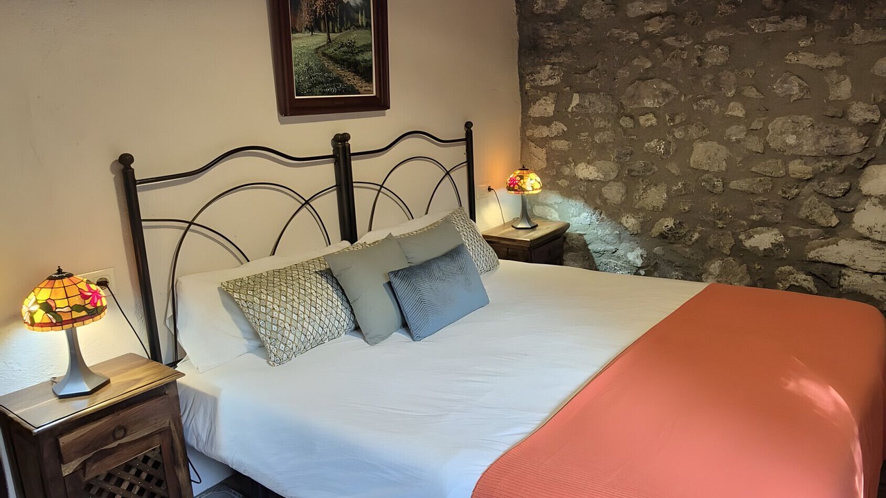 Photo of Bedroom in Montagut