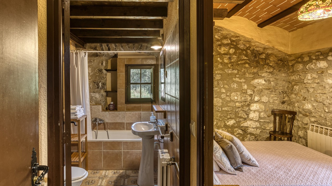 Photo of Bathroom in Montagut