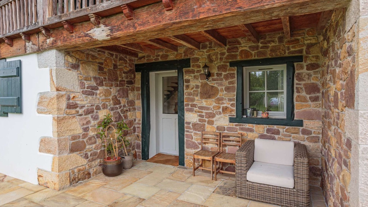 Photo of Patio Balcony in Sare