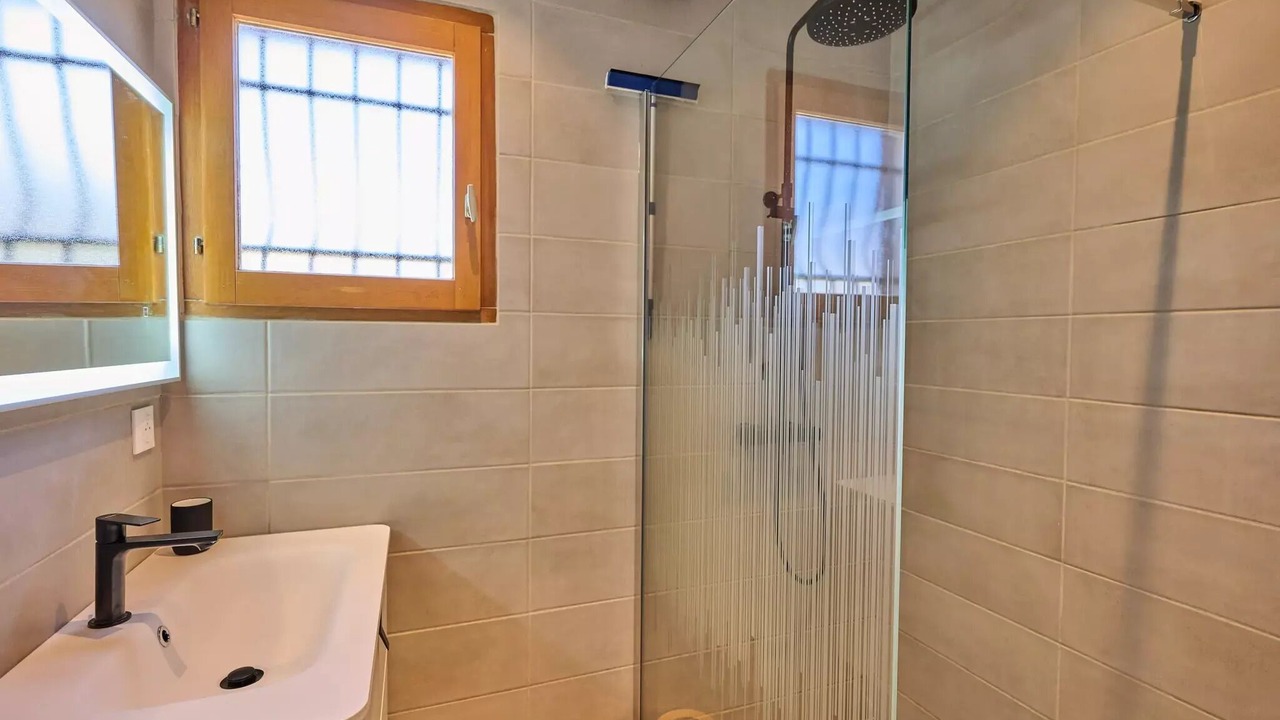 Photo of Bathroom in Quillan