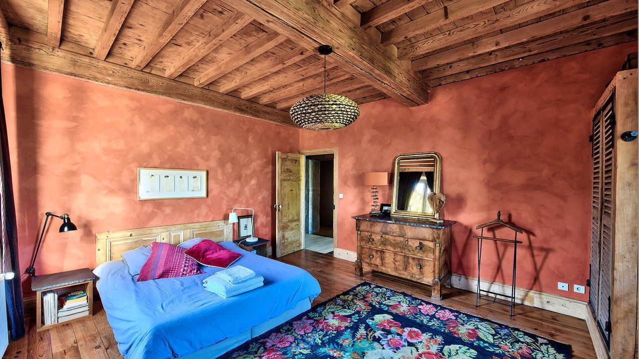 Photo of Bedroom in Saint-Germain-au-Mont-d'Or
