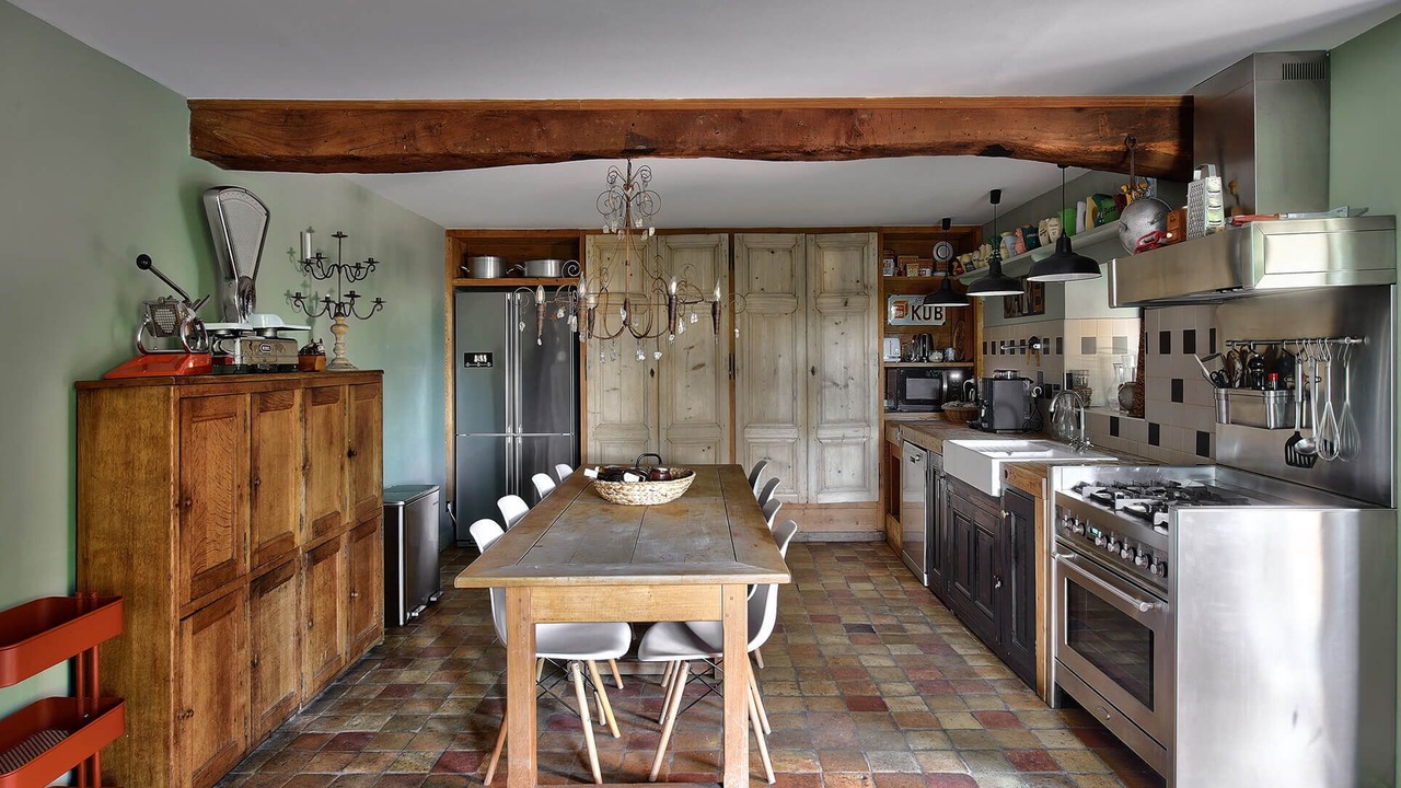 Photo of Kitchen in Saint-Germain-au-Mont-d'Or