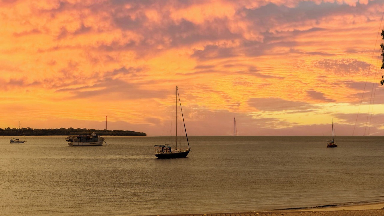 Photo of Others in Traviston