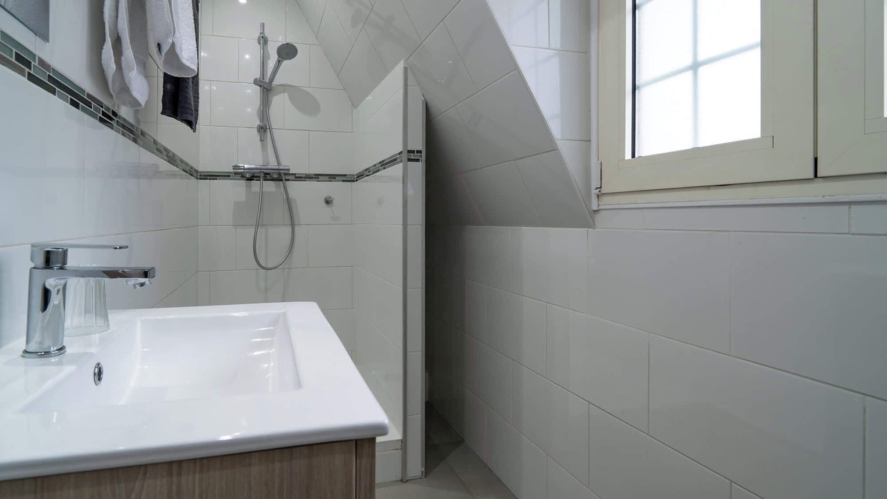 Photo of Bathroom in Trouville-sur-Mer