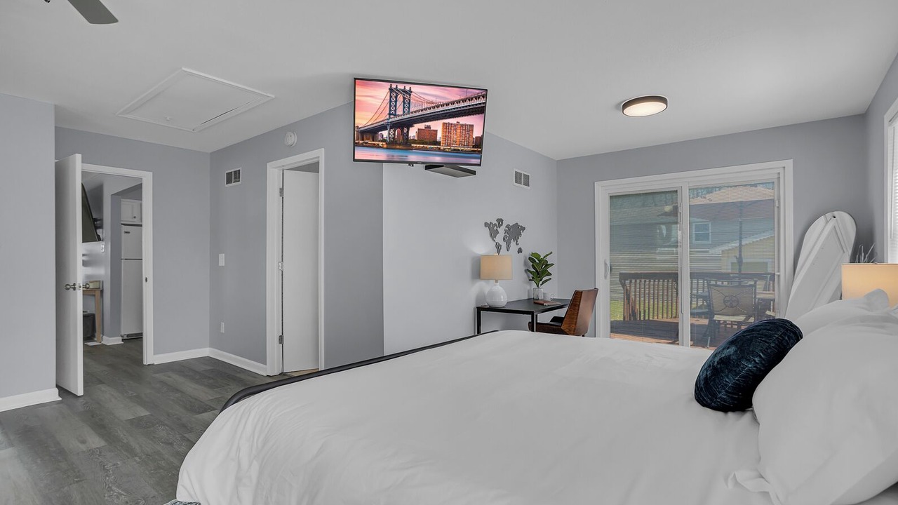 Photo of Bedroom in Clarklake