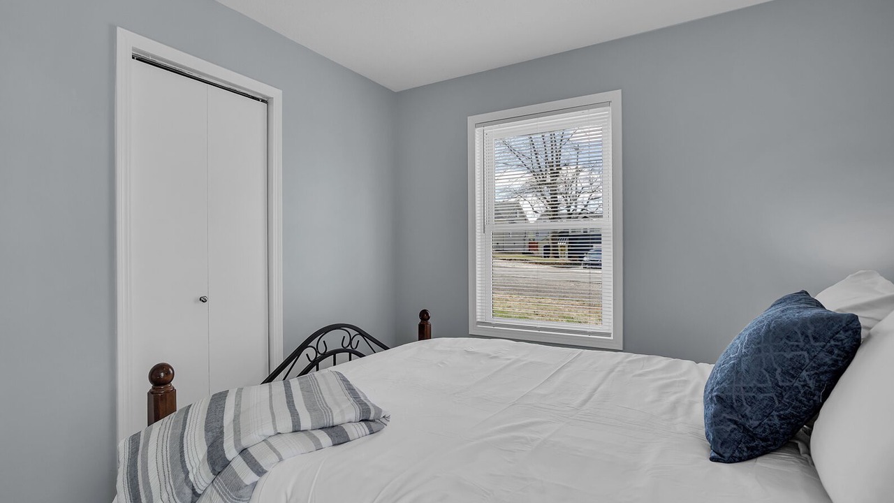 Photo of Bedroom in Clarklake