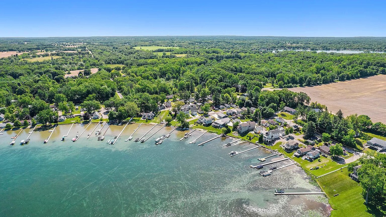 Photo of Outdoor in Clarklake