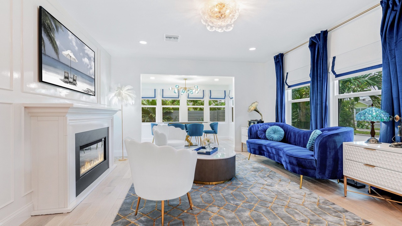 Photo of Livingroom in Laurel Park