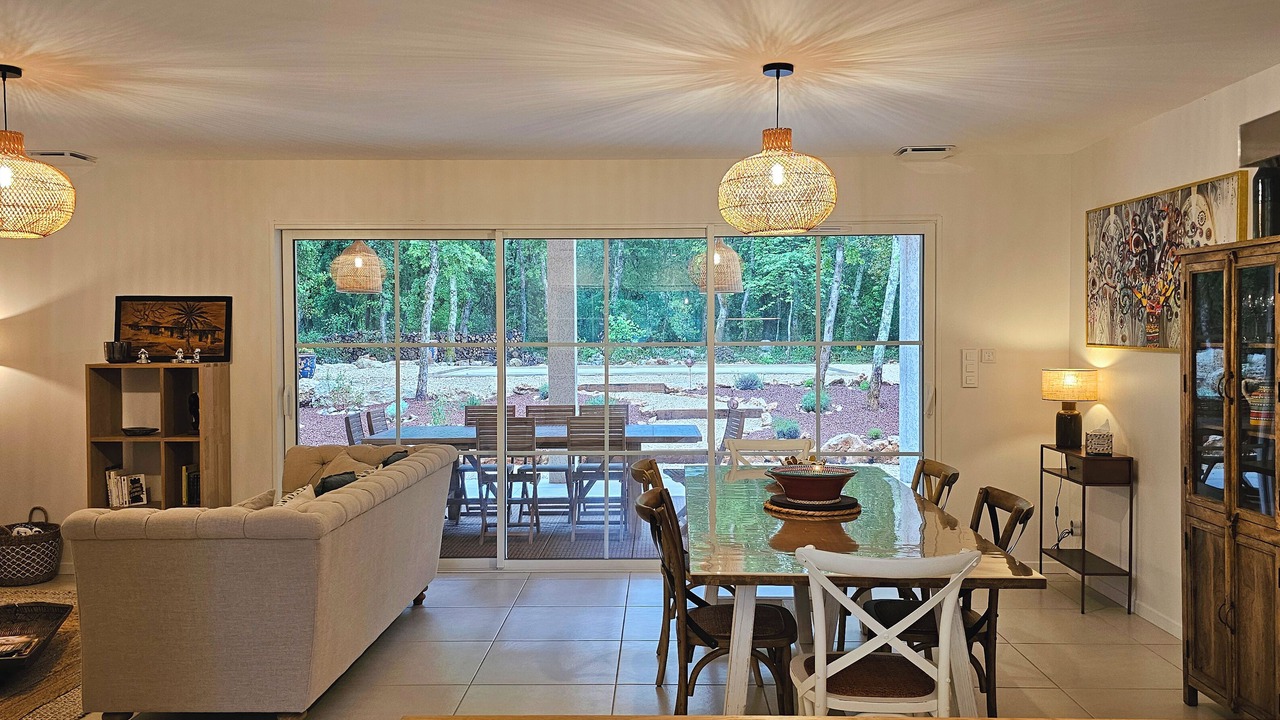 Photo of Livingroom in Labastide-de-Virac