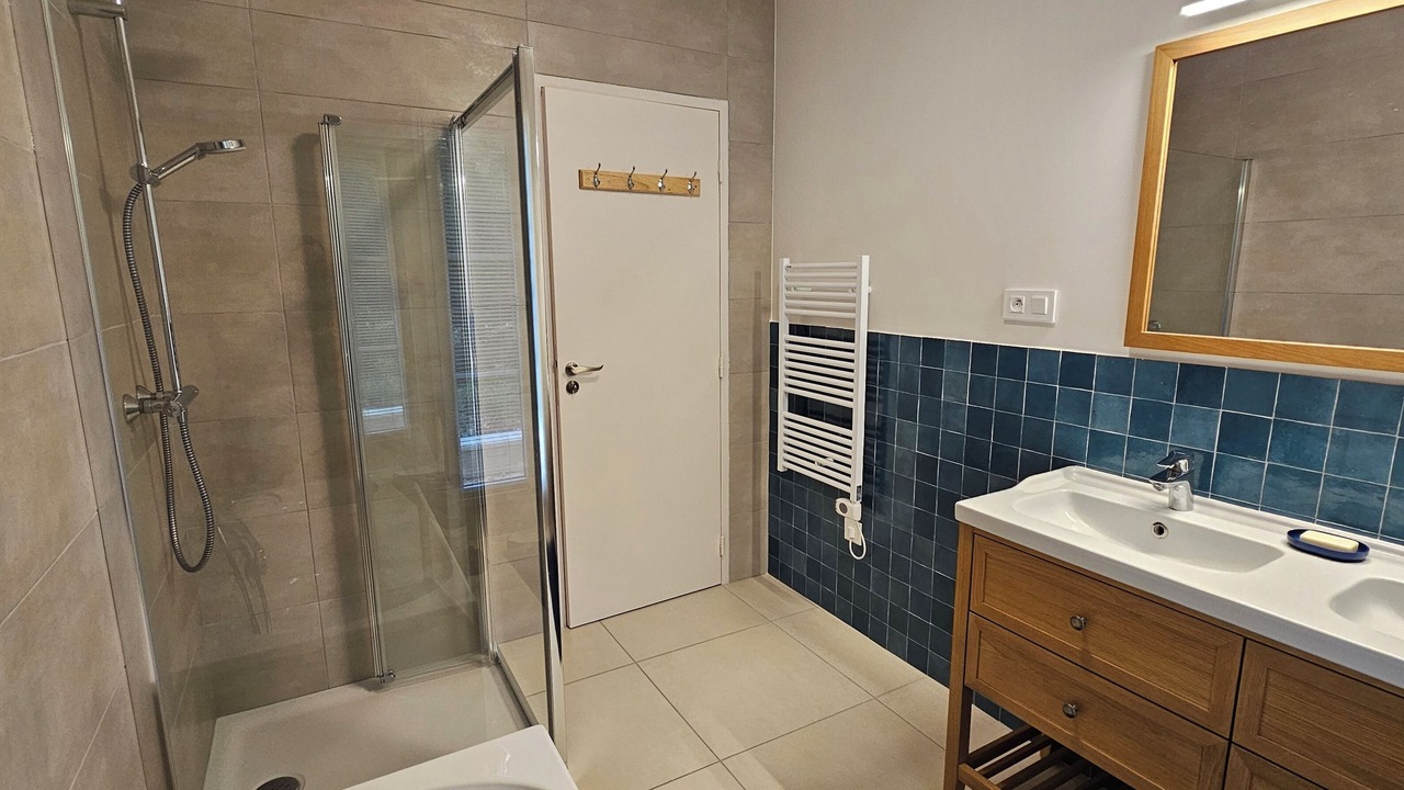 Photo of Bathroom in Labastide-de-Virac