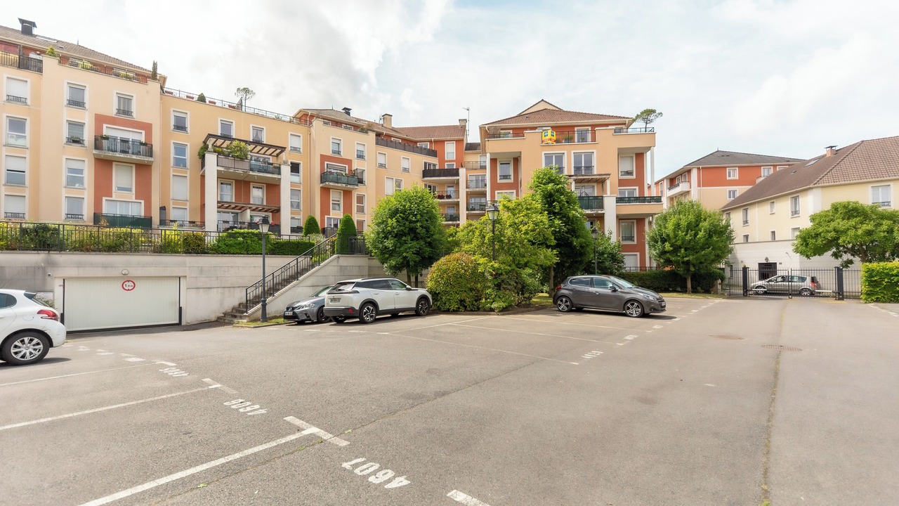 Photo of Outdoor in Saint-Ouen-l'Aumone