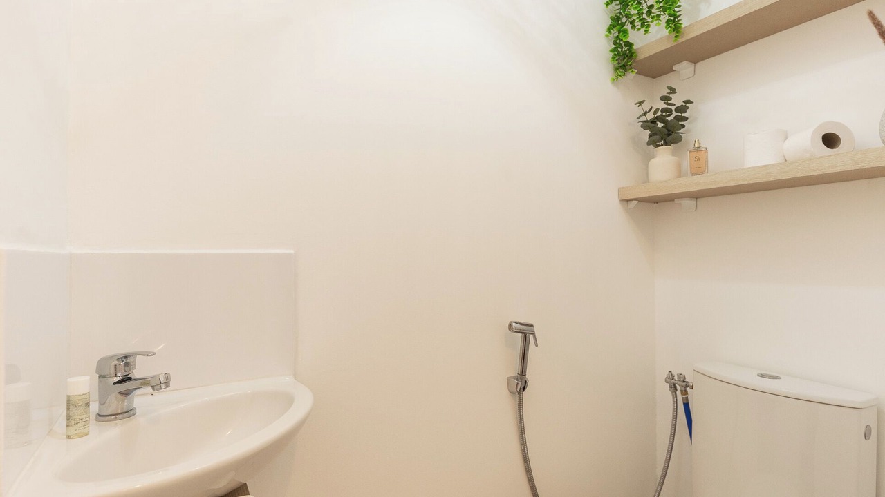 Photo of Bathroom in Saint-Ouen-l'Aumone