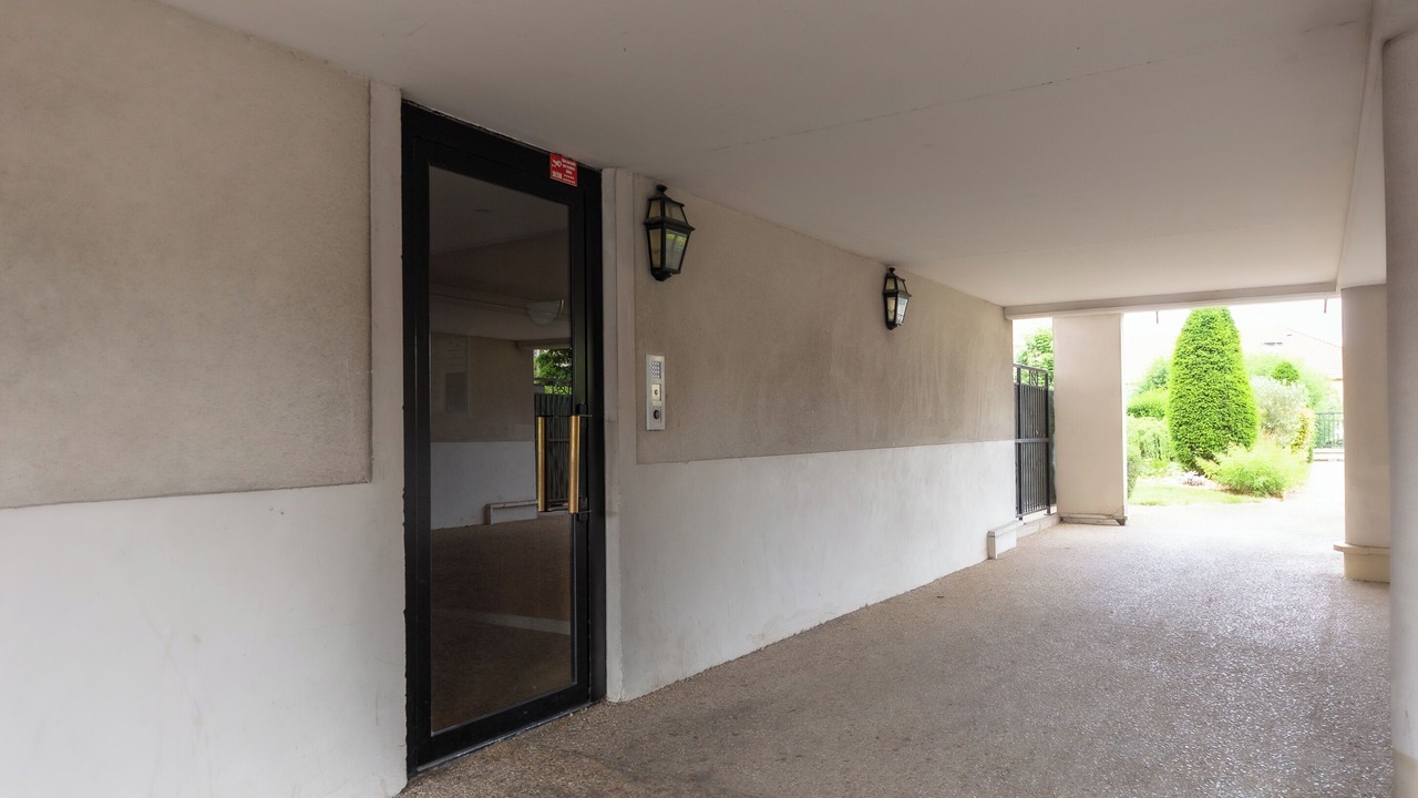 Photo of Outdoor in Saint-Ouen-l'Aumone