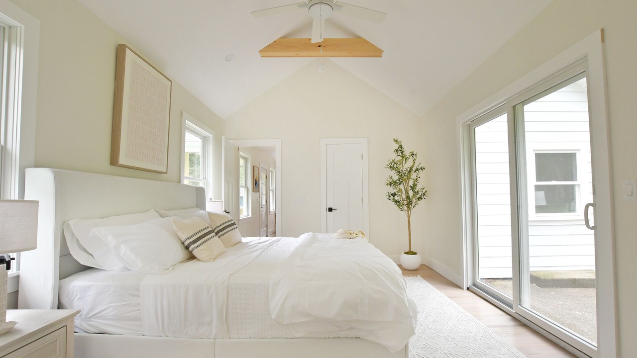 Photo of Others in East Setauket