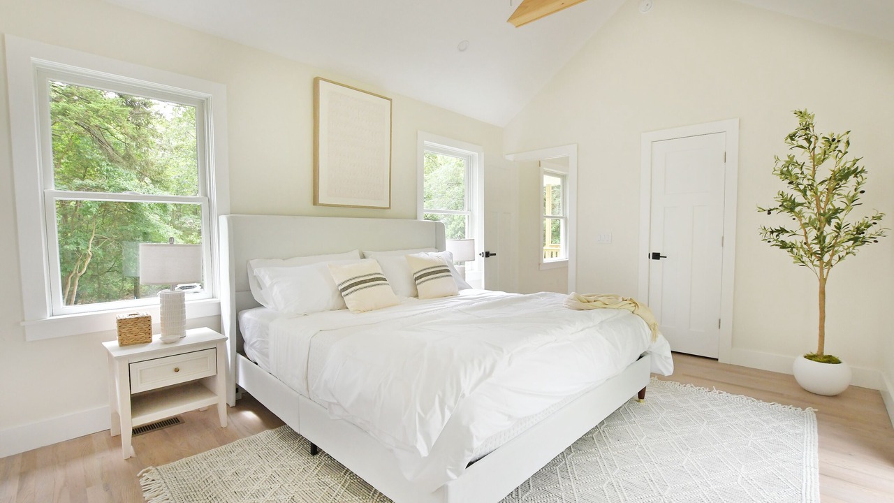 Photo of Others in East Setauket