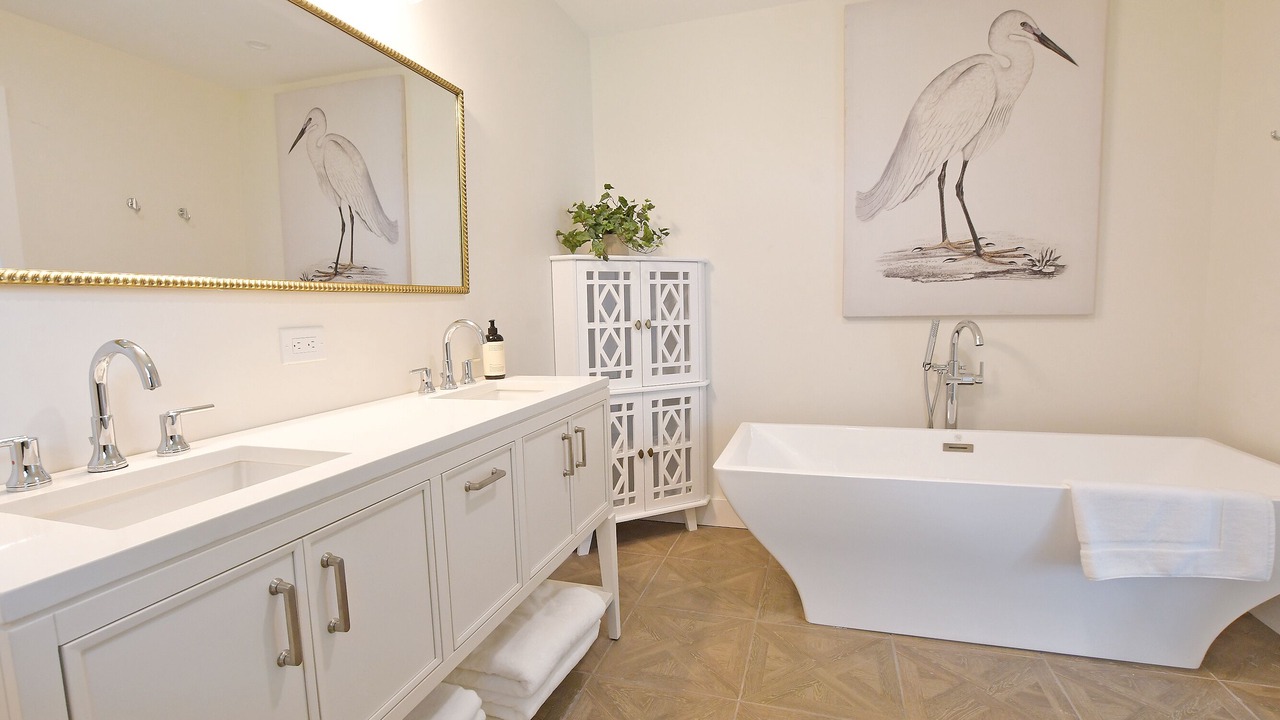 Photo of Bathroom in East Setauket