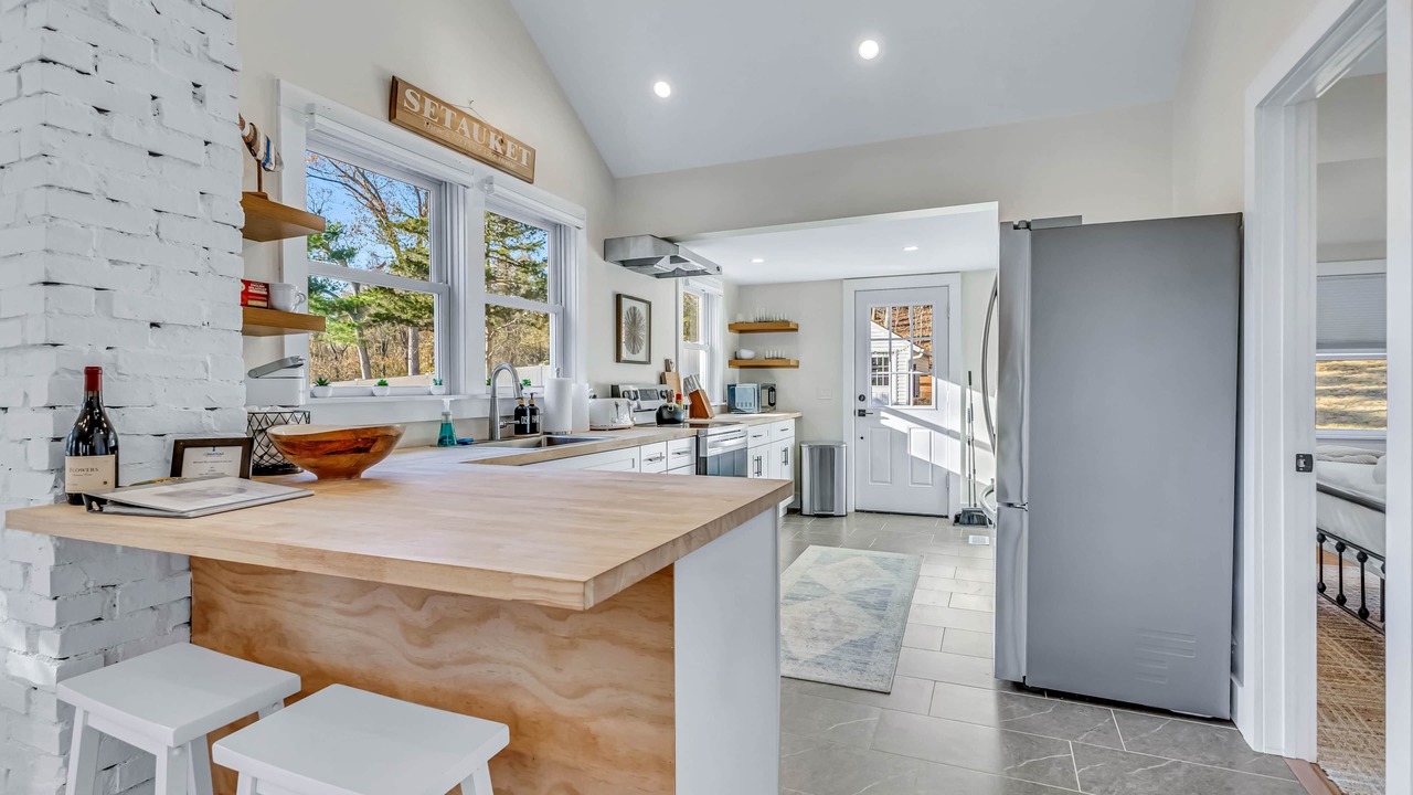 Photo of Others in East Setauket