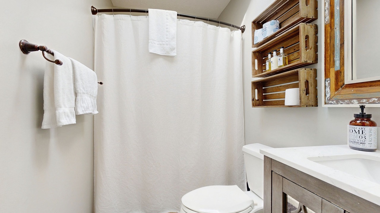 Photo of Bathroom in Royal Pines