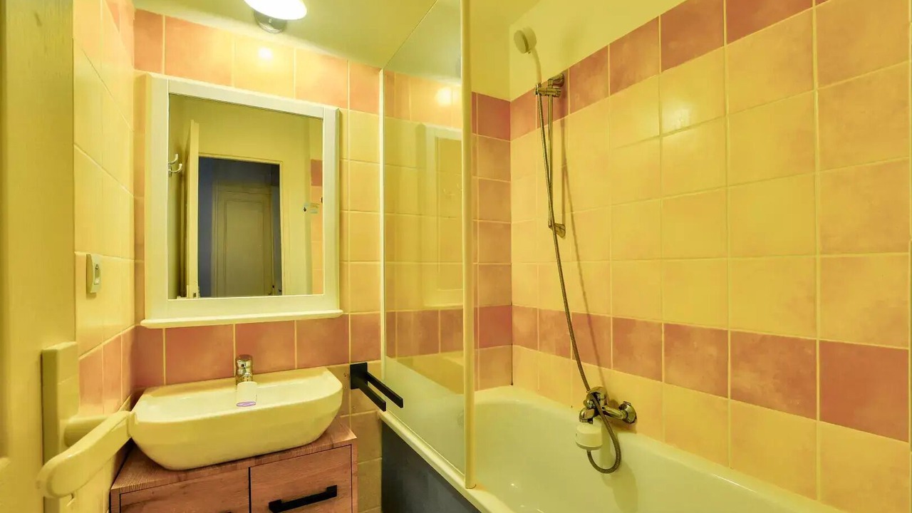 Photo of Bathroom in Monflanquin