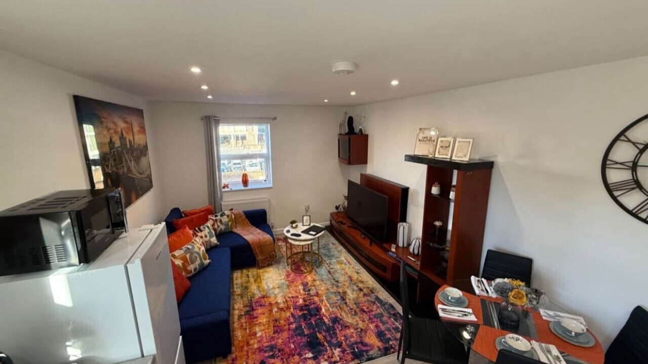 Photo of Others in Watford Town Centre